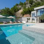 Luxury Lake-view Karmen With Heated Pool, Private & Sunset Terrace Villa