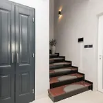 Luxury Lake-view Karmen With Heated Pool, Private & Sunset Terrace Villa *