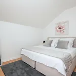 Luxury Lake-view Karmen With Heated Pool, Private & Sunset Terrace * Ricice (Prolozac)
