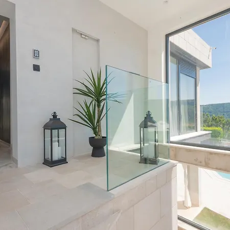 Villa Luxury Lake-view Karmen With Heated Pool, Private & Sunset Terrace