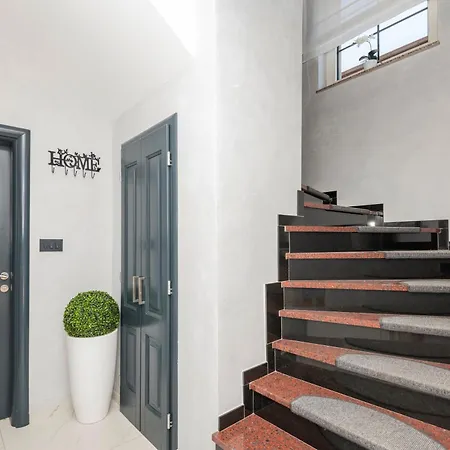 Villa Luxury Lake-view Karmen With Heated Pool, Private & Sunset Terrace