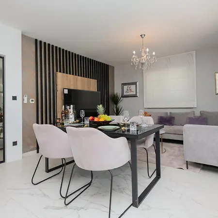 Villa Luxury Lake-view Karmen With Heated Pool, Private & Sunset Terrace